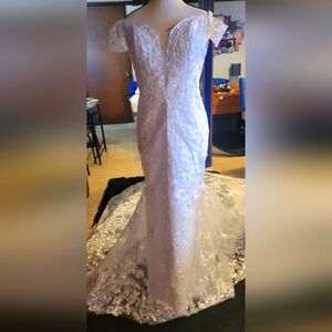 Elegant White Lace Gown